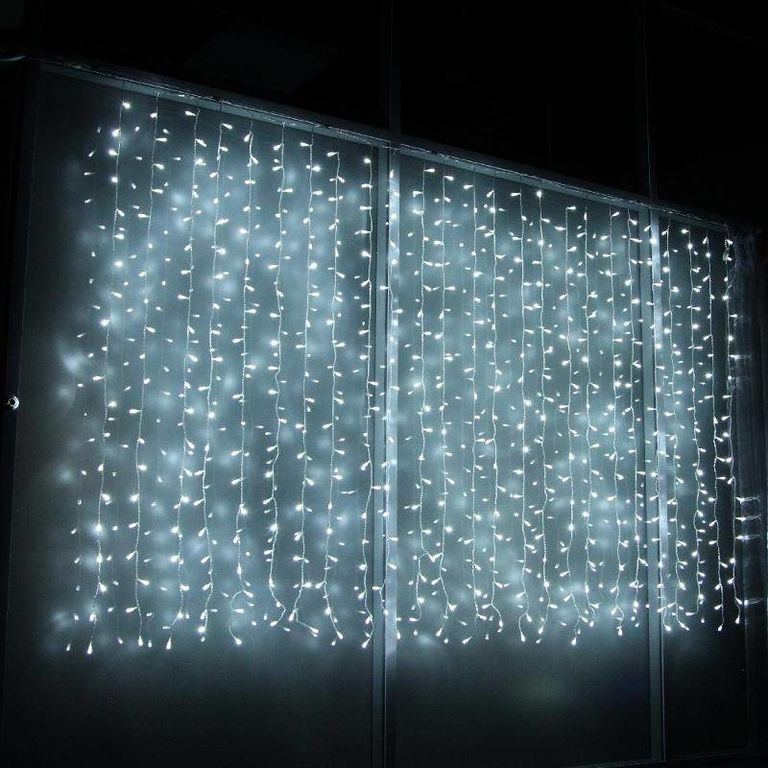 LED-гирлянда "Занавес-штора" 3 м х 2 м