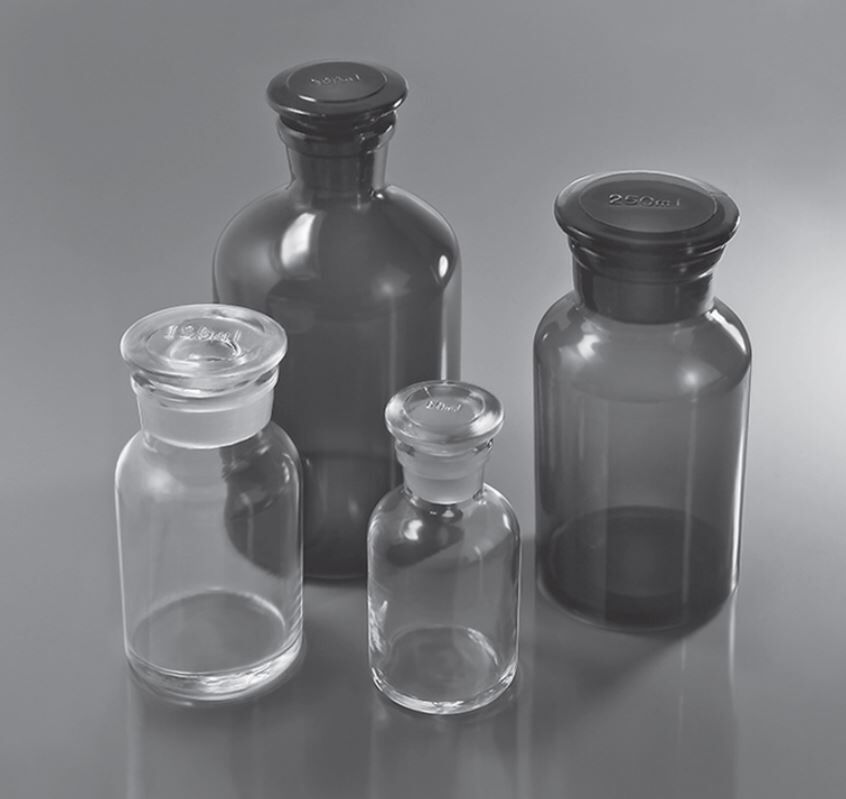 Стекло посуда химическая. Склянка с широким горлом, с притертой пробкой, темная, 250 мл. Склянка для реактивов с притертой пробкой. Склянка для реактивов с притертой пробкой 1-1-125. Склянка ШТАНГЛАС светлое стекло.
