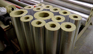 Цилиндры из минеральной ваты используются для тепловой изоляции трубопроводов