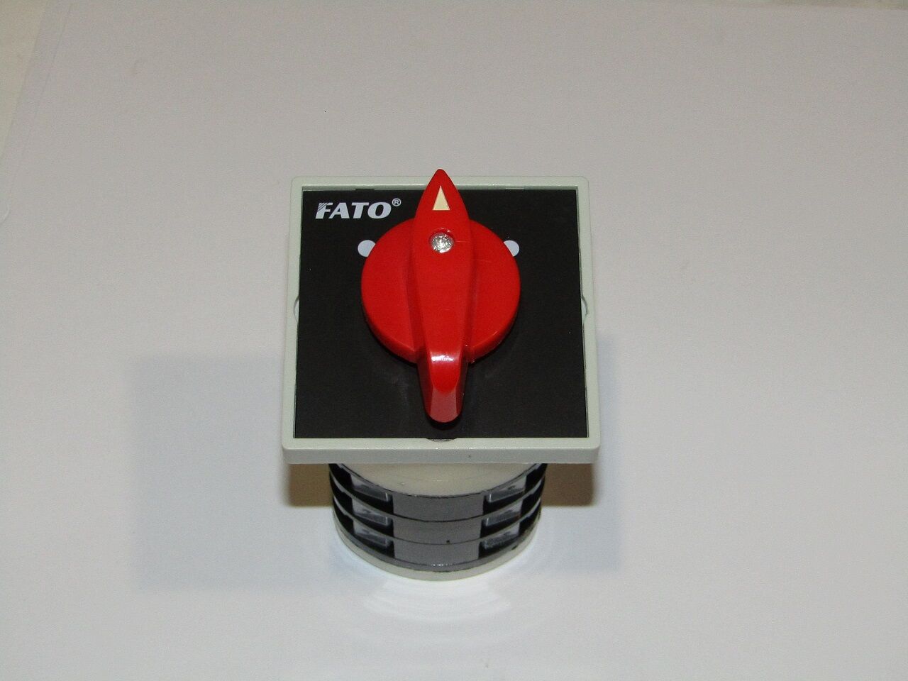 Переключатель направления вращения (FATO) ТСС GW 42-52A(B/R)/Power Switch