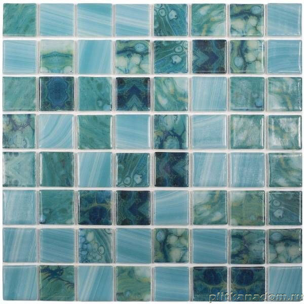 Керамическая плитка Керамин Vidrepur Nature Sky №5607 (на сетке) Зеленая Глянцевая Мозаика 31,7х31,7 (3,8x3,8)