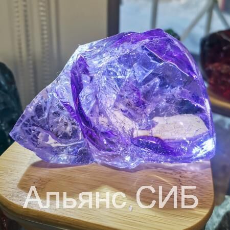 Декоративное стекло Эрклез фиолетовый прозрачный