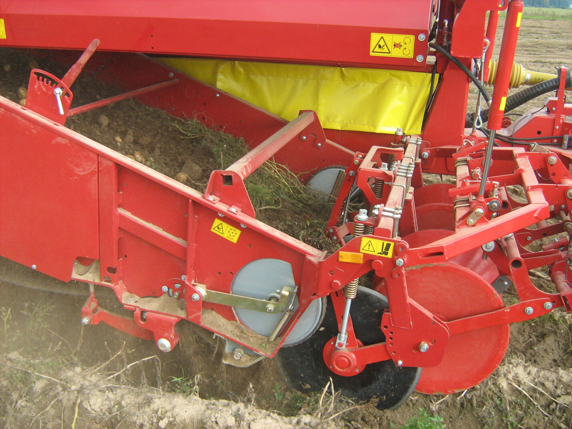 Картофелеуборочный комбайн ККБ-2 с боковым подкопом, цена в Санкт ...