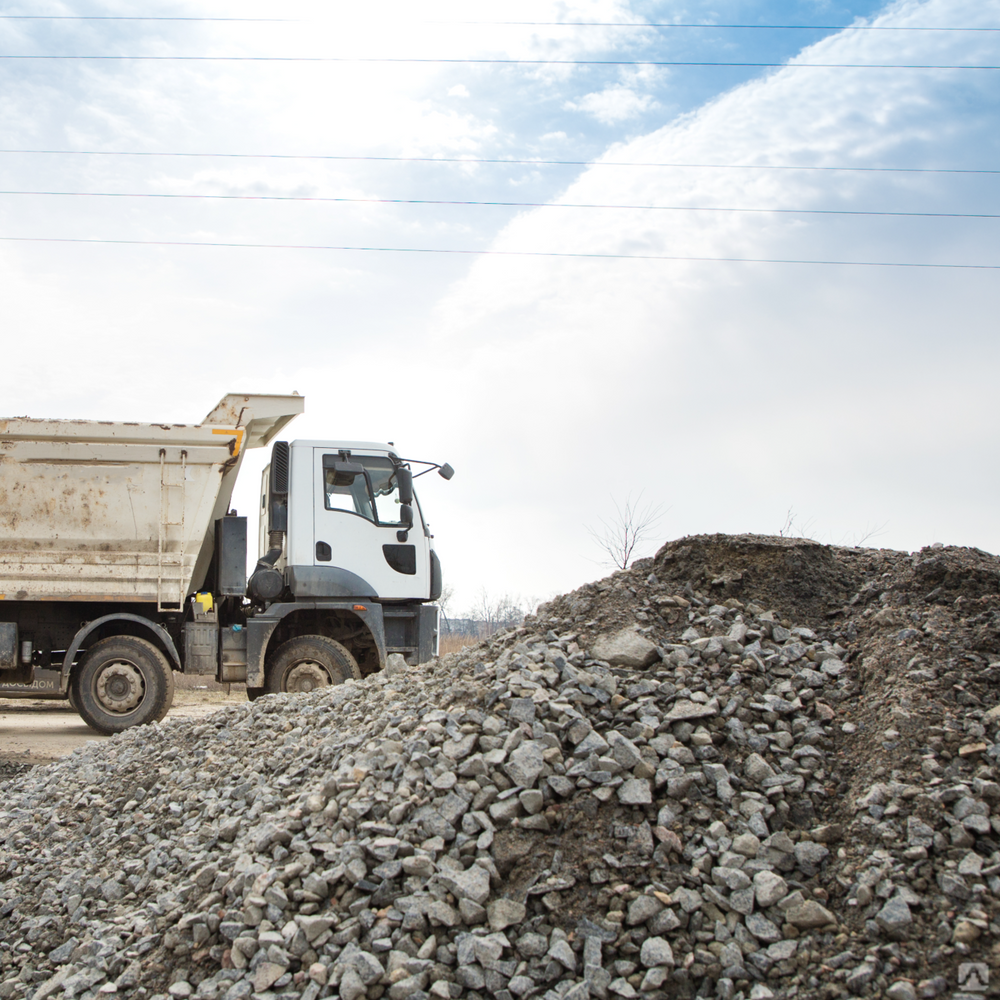 Щебень доломитовый фракция 20-40 с доставкой, цена в Перми от компании ...