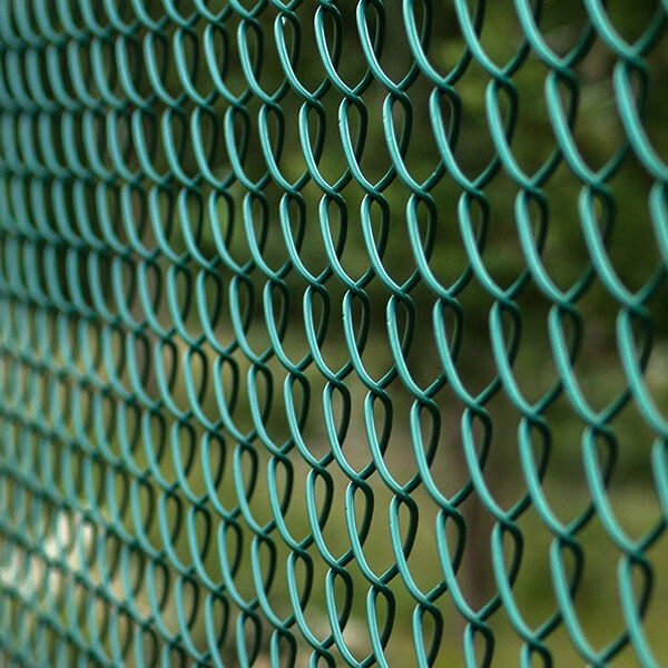 Забор из сетки рабицы ПВХ ячейка d2,4х150х82 мм, рулон 0,35х10 м