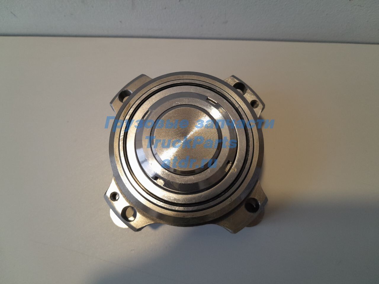Ступица привода вентилятора Volvo FH12 мотор D12 DT SPARE PARTS 215299 ...