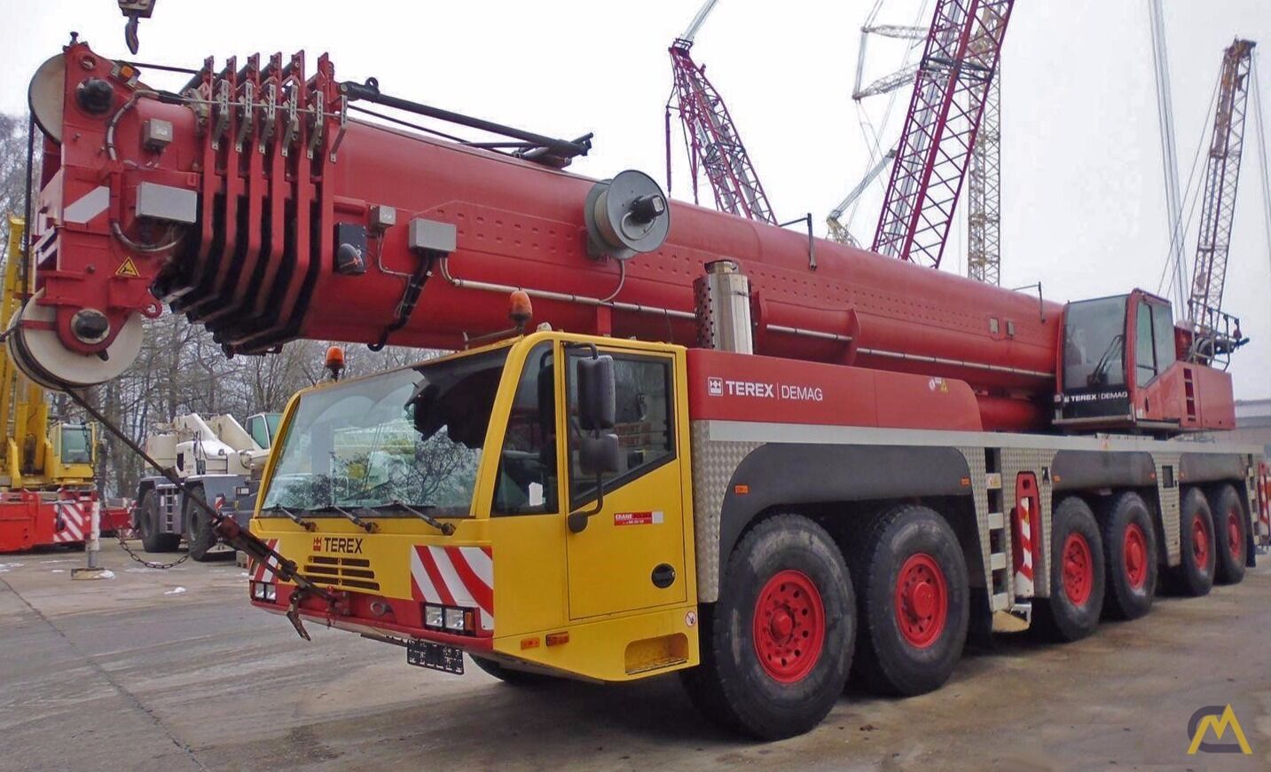 Тонны автокрана аренда. Автокран Terex-Demag AC 250-1. Терекс Демаг 250 тонн. Автокран Terex Demag AC. Кран Демаг 250 тонн.