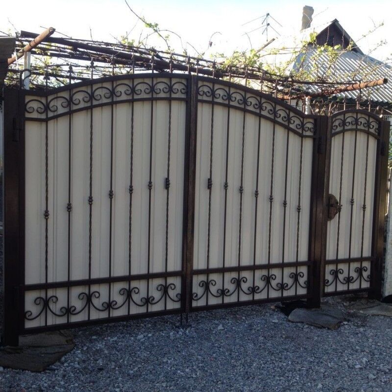 Ворота распашные для загородного дома по индивидуальным размерам 3